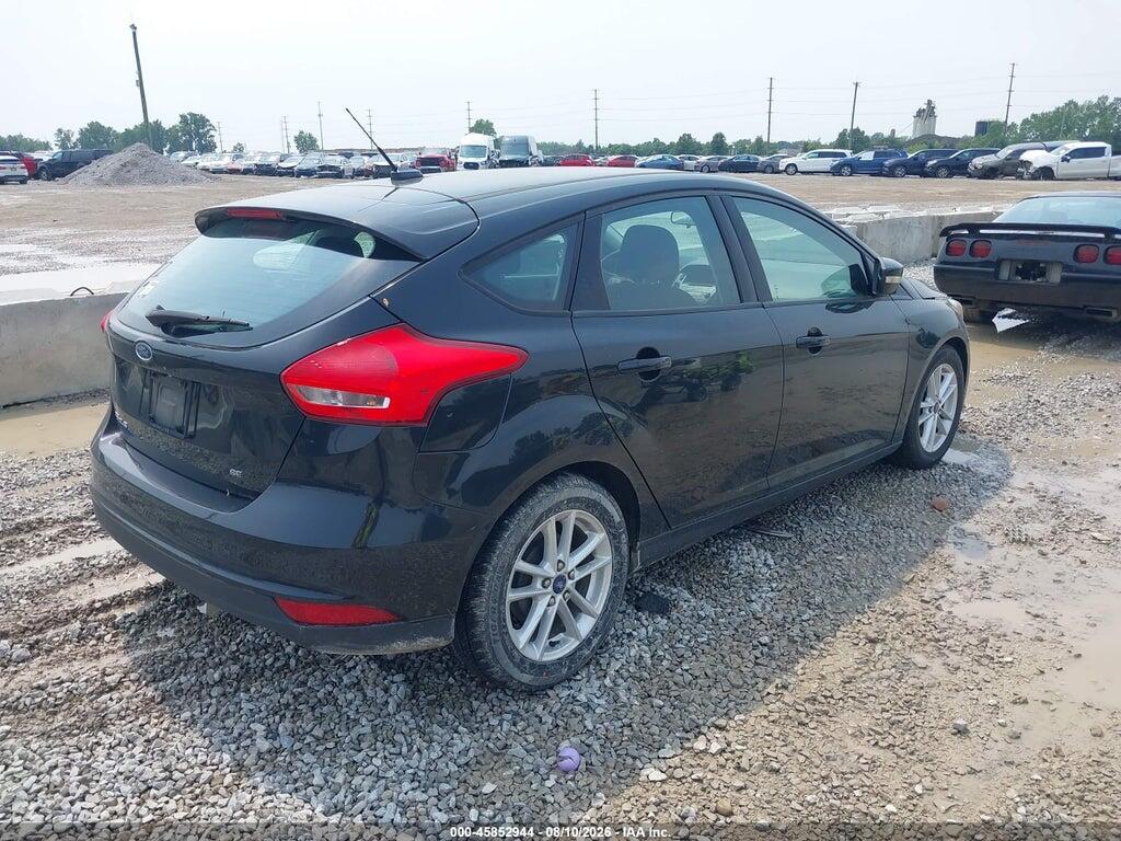 1FADP3K24FL262520 2015 FORD FOCUS photo no. 4