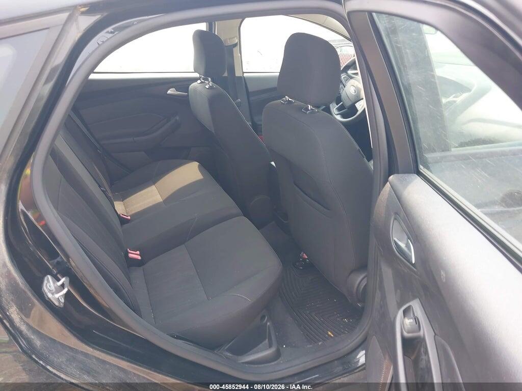 1FADP3K24FL262520 2015 FORD FOCUS photo no. 8