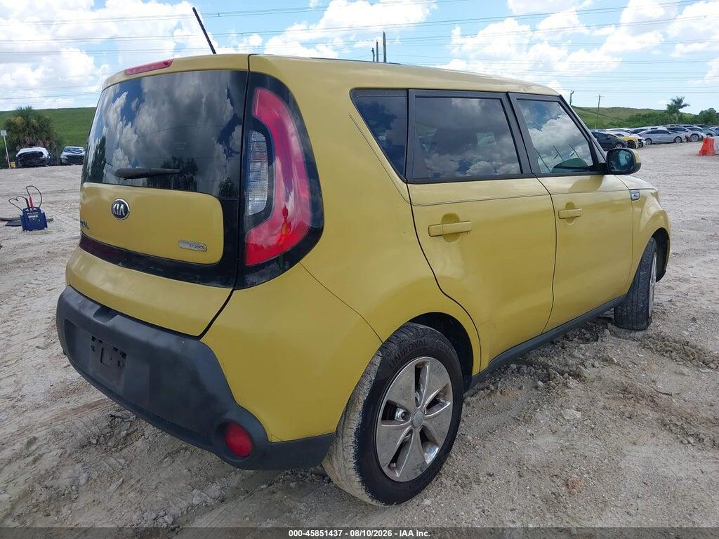 KNDJP3A57F7192075 2015 KIA SOUL photo no. 4
