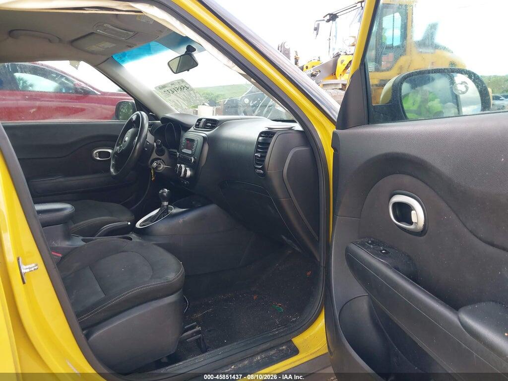 KNDJP3A57F7192075 2015 KIA SOUL photo no. 5