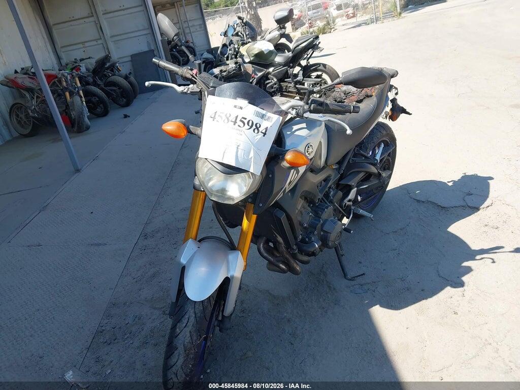 JYARN33Y8FA001875 2015 YAMAHA FZ09 photo no. 2