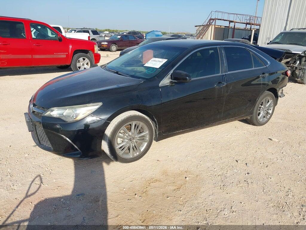 4T1BF1FK9FU499562 2015 TOYOTA CAMRY photo no. 2