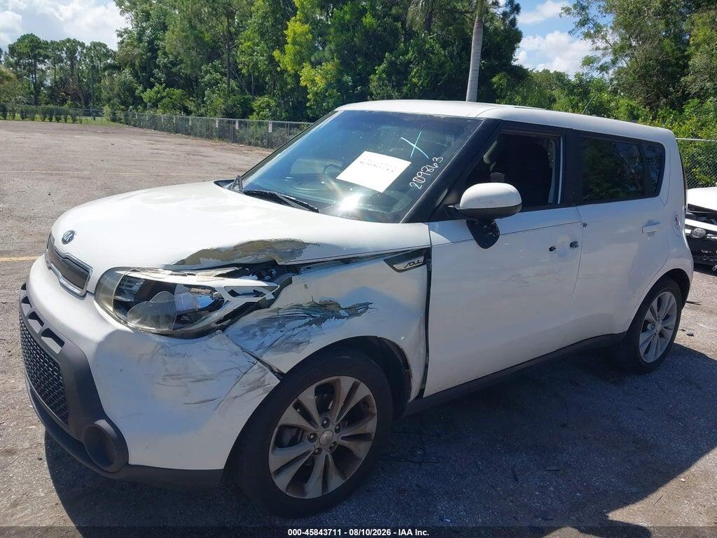 KNDJP3A59F7209863 2015 KIA SOUL photo no. 6