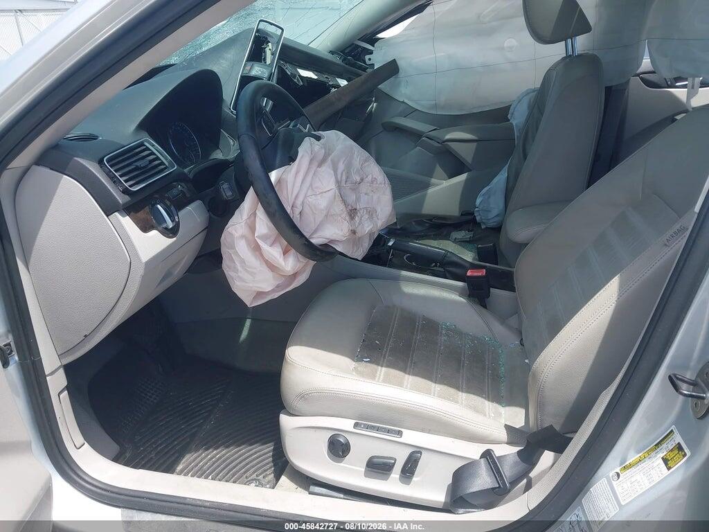 1VWCV7A3XFC010538 2015 VOLKSWAGEN PASSAT photo no. 5