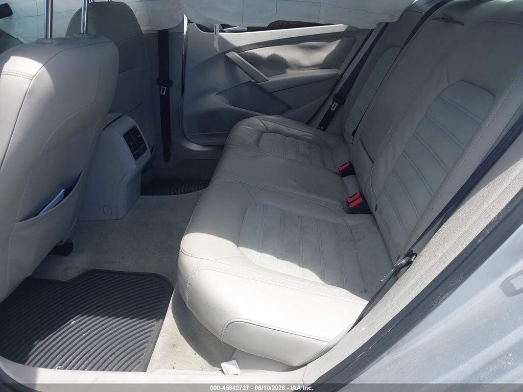 1VWCV7A3XFC010538 2015 VOLKSWAGEN PASSAT photo no. 8