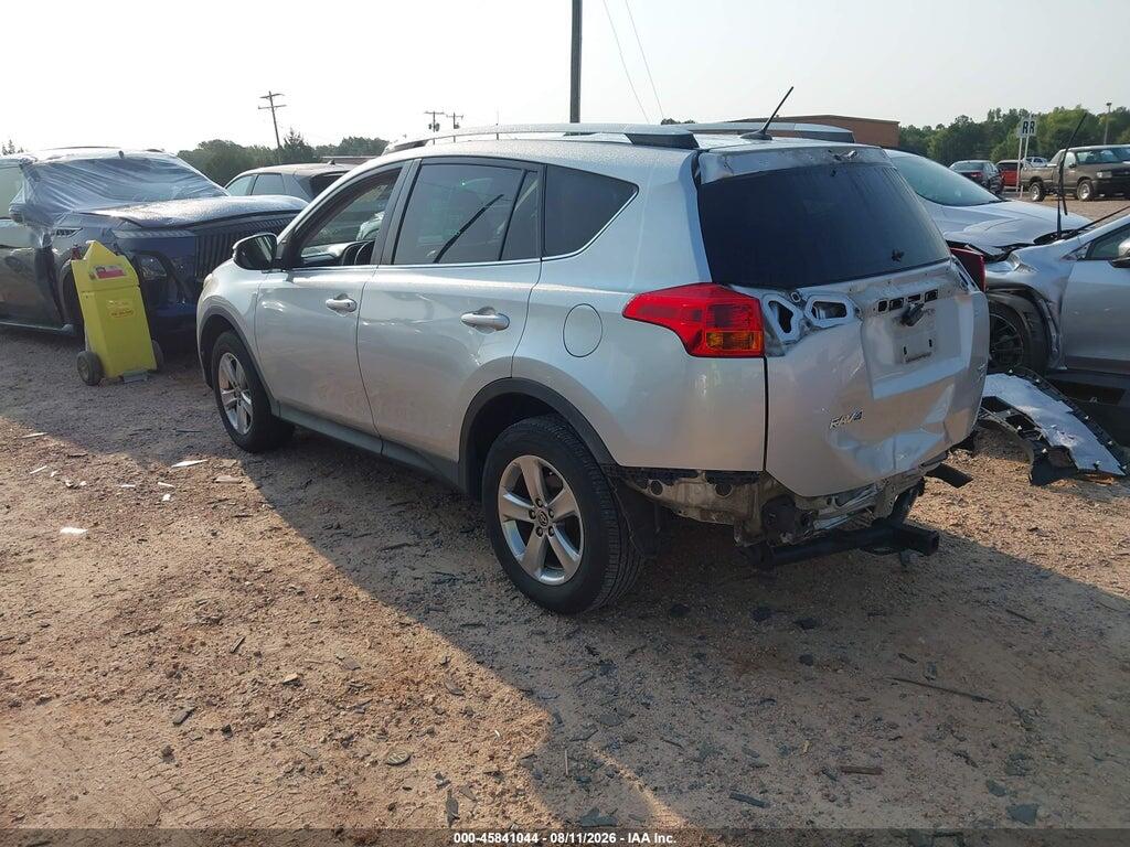 2T3RFREV4FW343283 2015 TOYOTA RAV4 photo no. 3