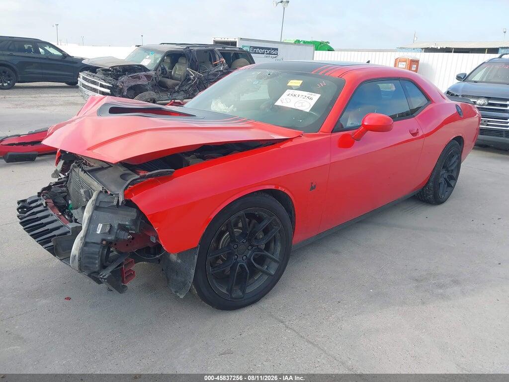 2C3CDZFJ2FH878494 2015 DODGE CHALLENGER photo no. 2