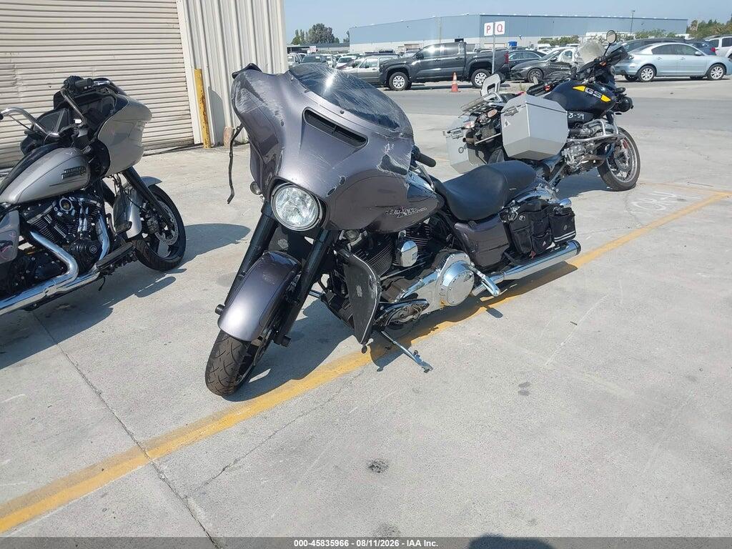 1HD1KRM35FB644631 2015 HARLEY-DAVIDSON FLHXS photo no. 2