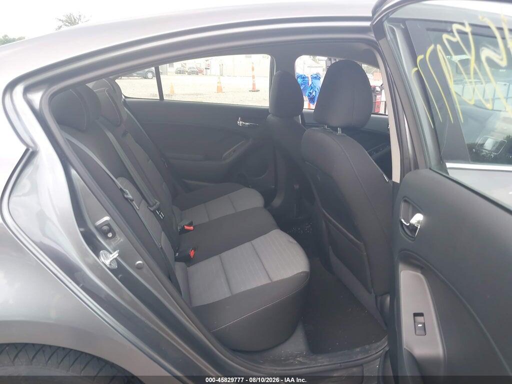KNAFX4A83F5282807 2015 KIA FORTE photo no. 8