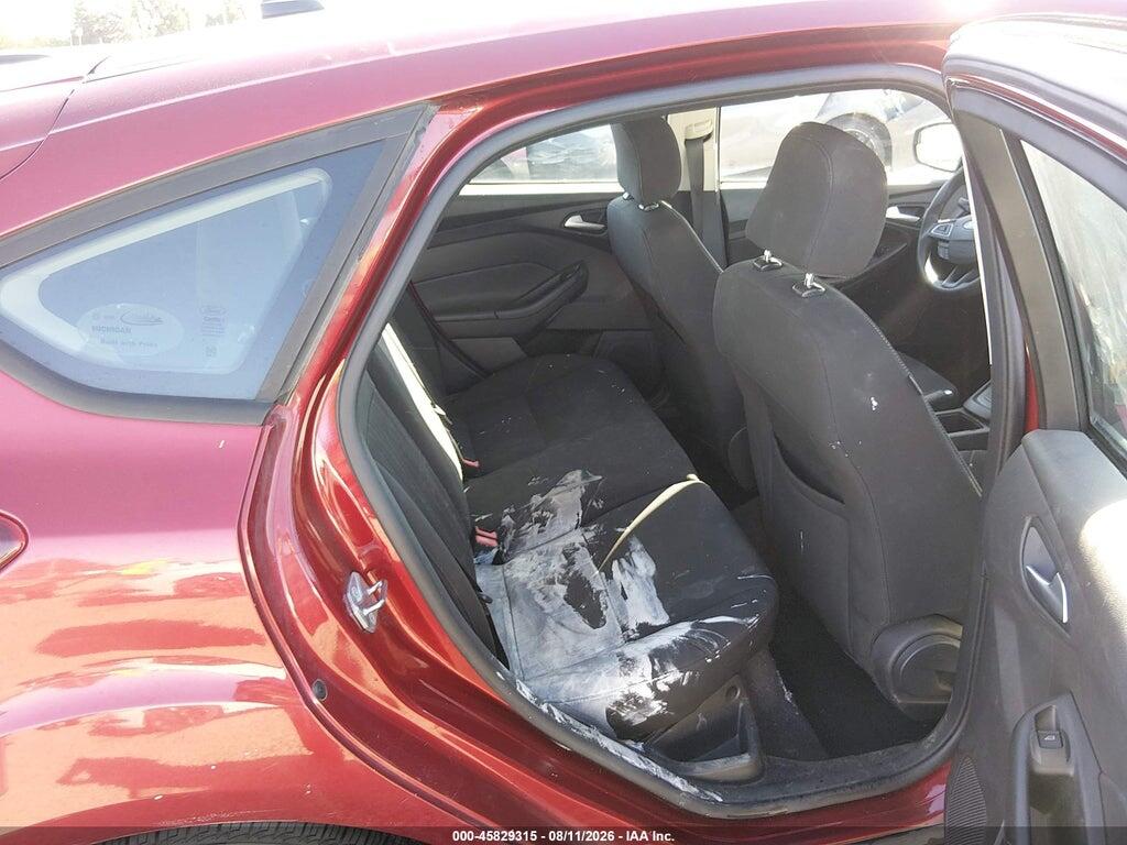 1FADP3K2XFL256673 2015 FORD FOCUS photo no. 8