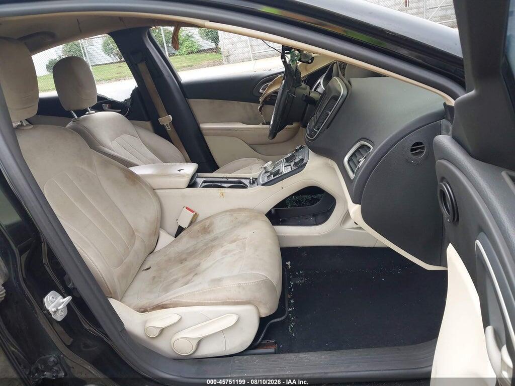 1C3CCCAB8FN674807 2015 CHRYSLER 200 photo no. 5