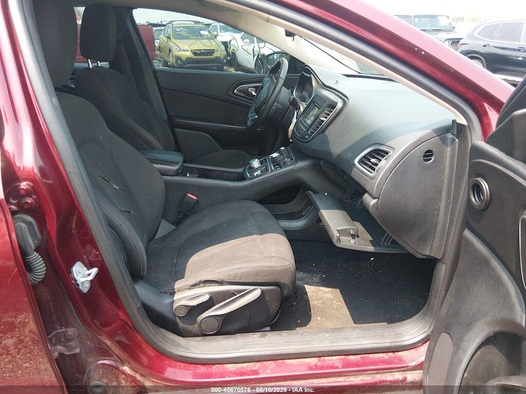 1C3CCCAB7FN724838 2015 CHRYSLER 200 photo no. 5