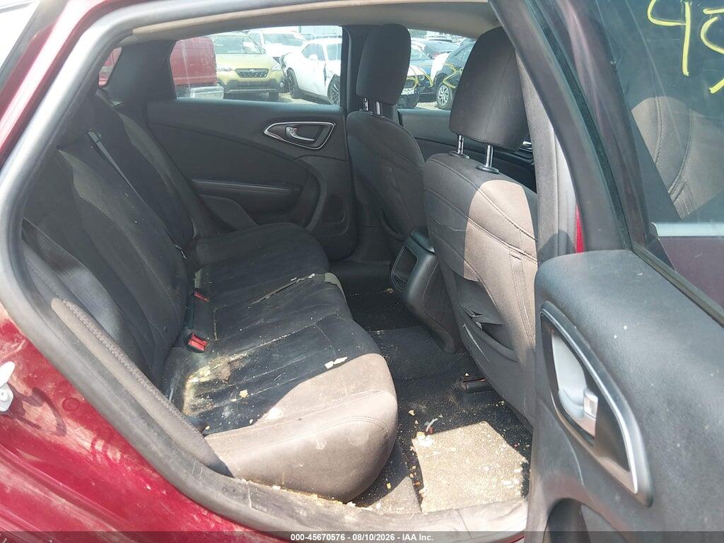 1C3CCCAB7FN724838 2015 CHRYSLER 200 photo no. 8