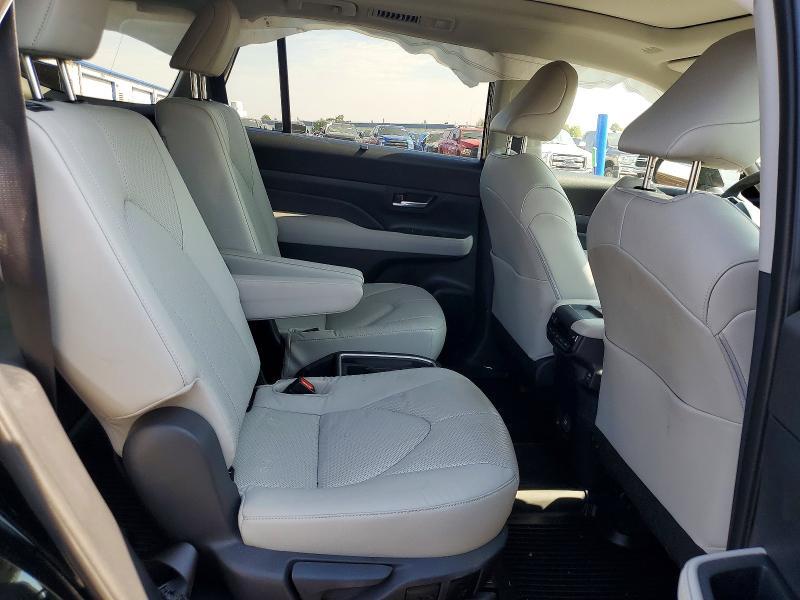 2025 TOYOTA GRAND HIGHLANDER HYBRID LIMITED — Фото 11 из 13