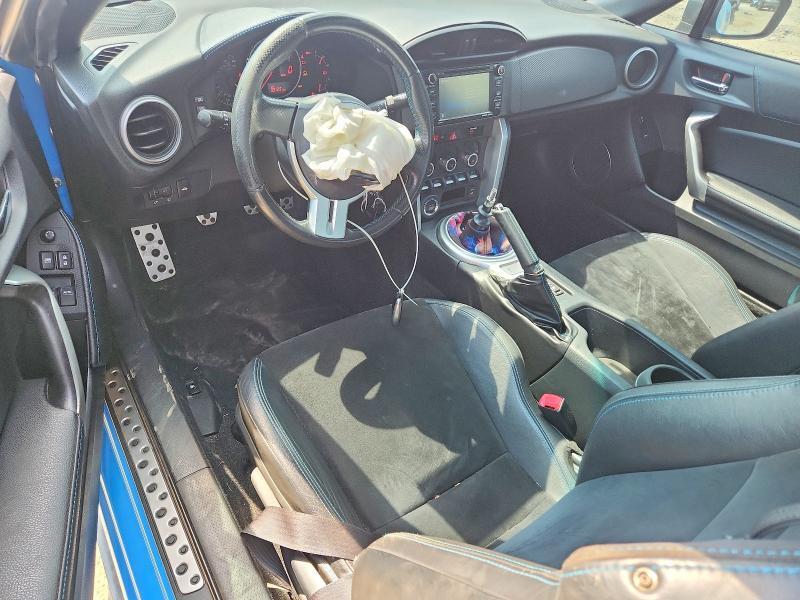 2016 SUBARU BRZ 2.0 LIMITED — Фото 8 из 12