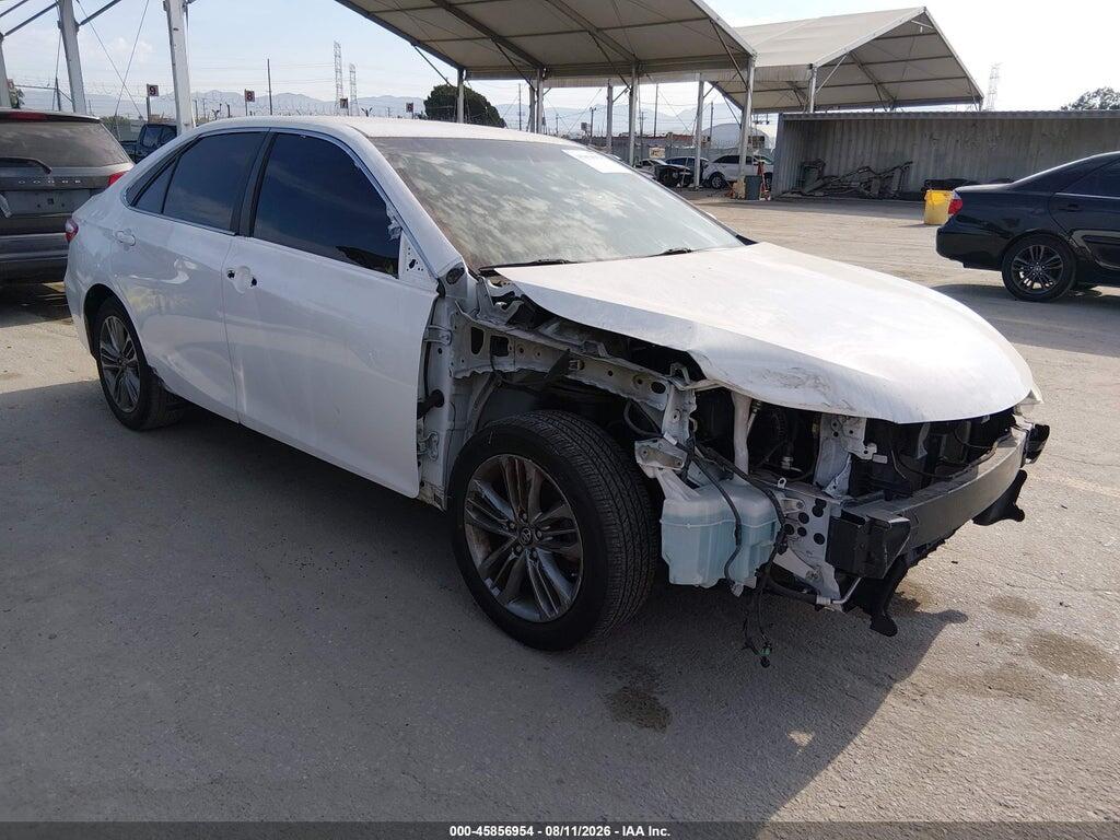 4T1BF1FK6GU207593 2016 TOYOTA CAMRY photo no. 1