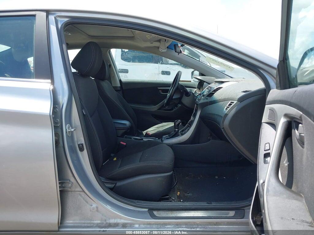 5NPDH4AE5GH727384 2016 HYUNDAI ELANTRA photo no. 5