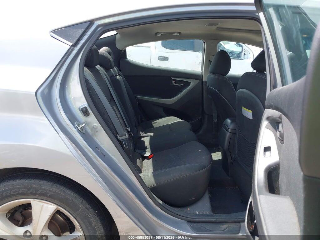 5NPDH4AE5GH727384 2016 HYUNDAI ELANTRA photo no. 8