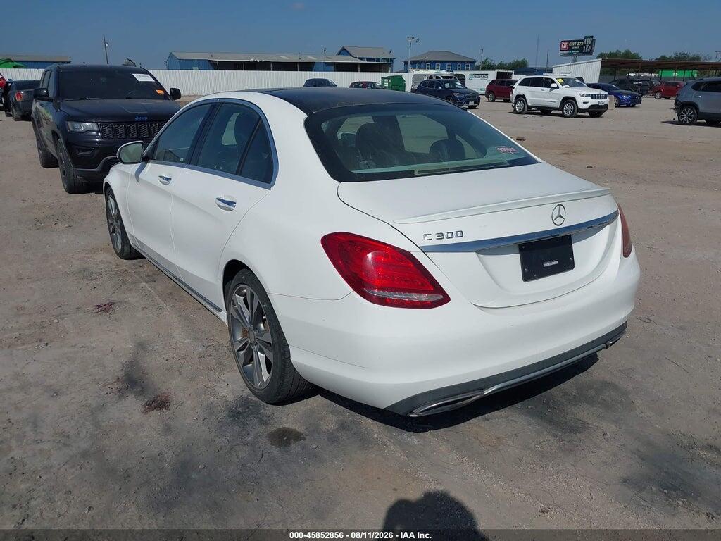 WDDWF4JB0GR135264 2016 MERCEDES-BENZ C 300 photo no. 3