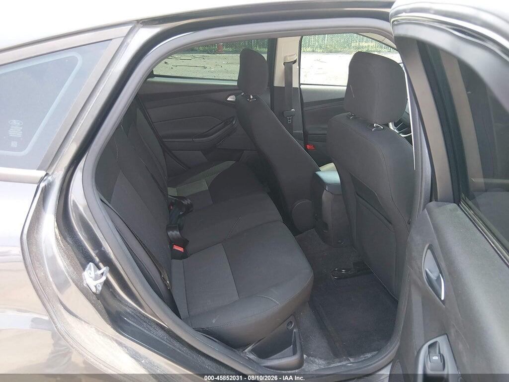 1FADP3K29GL379446 2016 FORD FOCUS photo no. 8