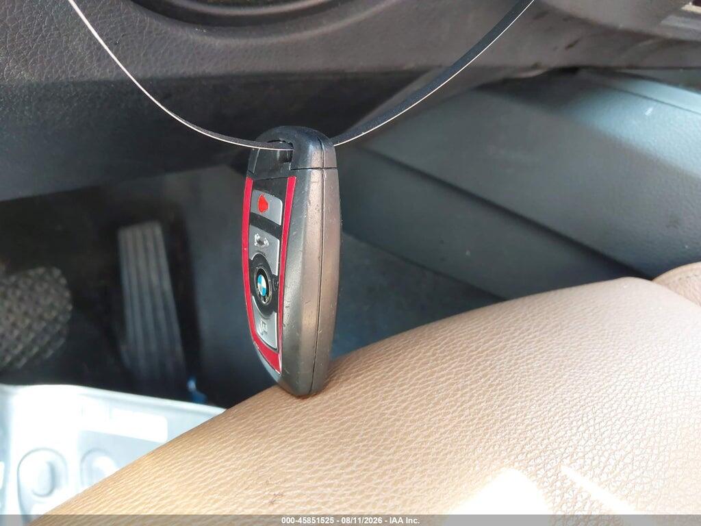 WBA8E9G54GNU27766 2016 BMW 328I photo no. 11