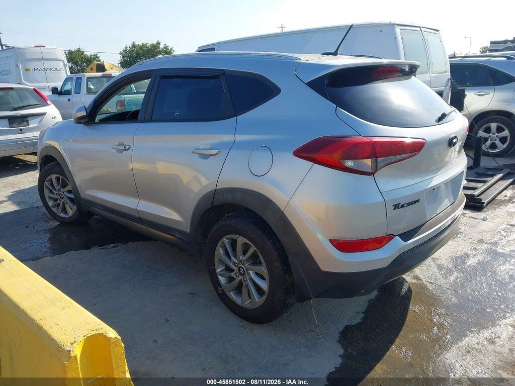 KM8J33A45GU174143 2016 HYUNDAI TUCSON photo no. 3