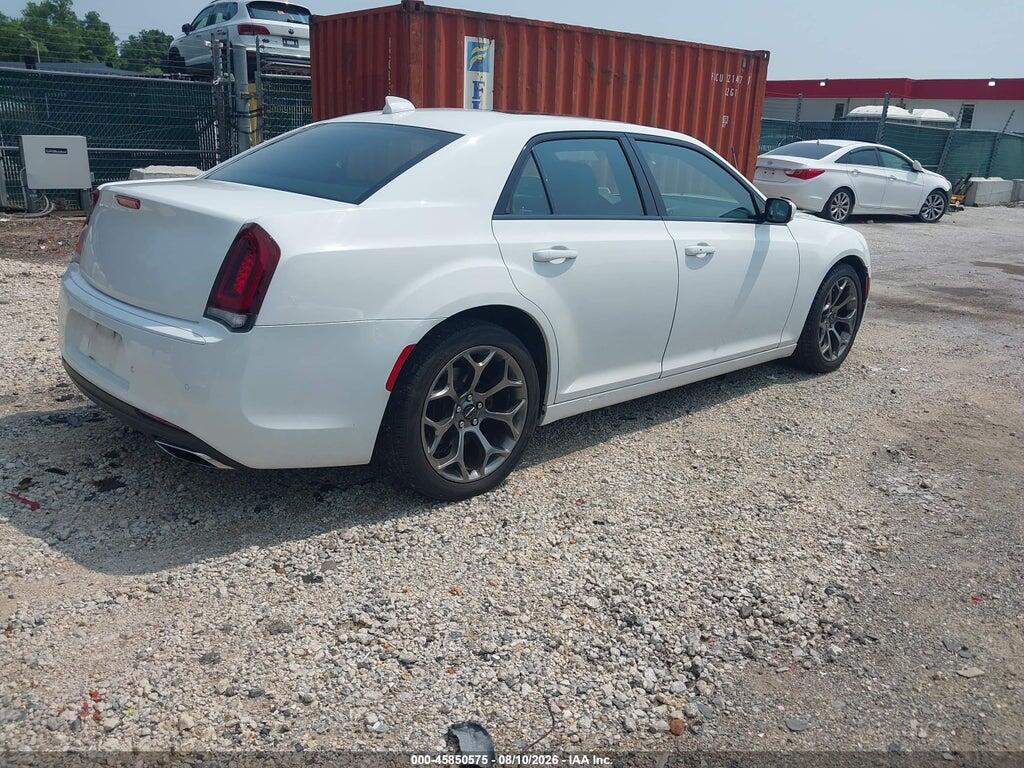 2C3CCABG1GH147930 2016 CHRYSLER 300 photo no. 4