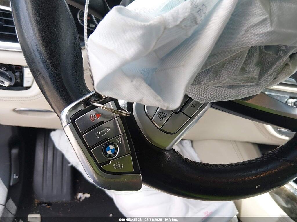 WBA7E2C50GG504503 2016 BMW 740I photo no. 11