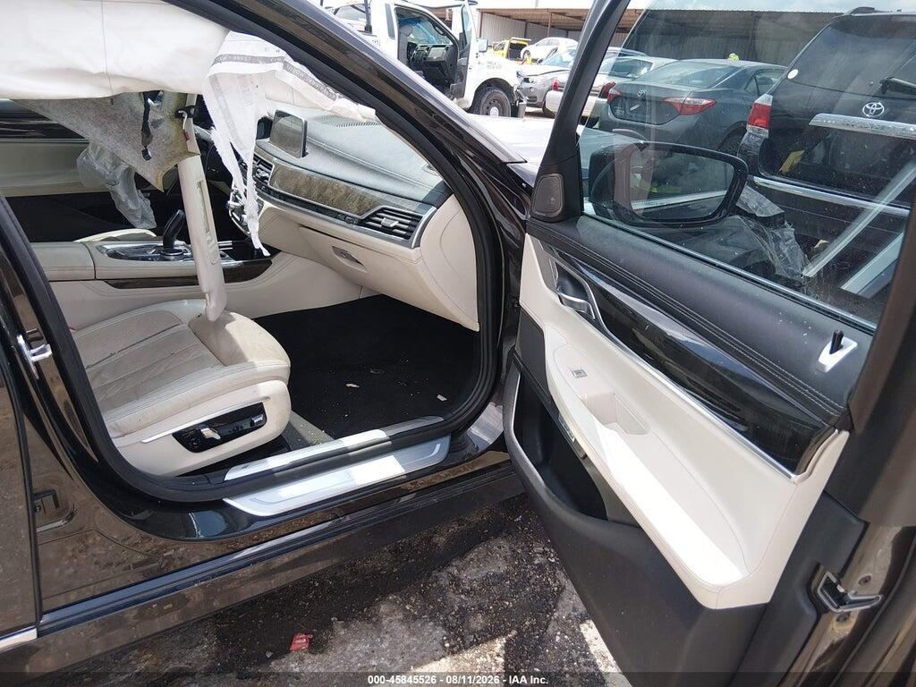 WBA7E2C50GG504503 2016 BMW 740I photo no. 5