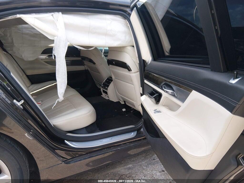 WBA7E2C50GG504503 2016 BMW 740I photo no. 8