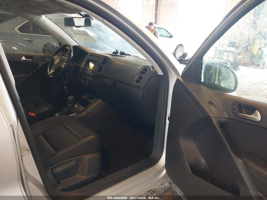 WVGBV7AX8GW025326 2016 VOLKSWAGEN TIGUAN photo no. 5