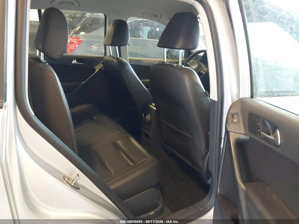 WVGBV7AX8GW025326 2016 VOLKSWAGEN TIGUAN photo no. 8
