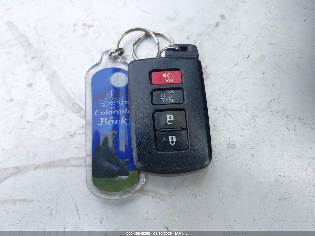 2T3NFREV4GW307352 2016 TOYOTA RAV4 photo no. 11