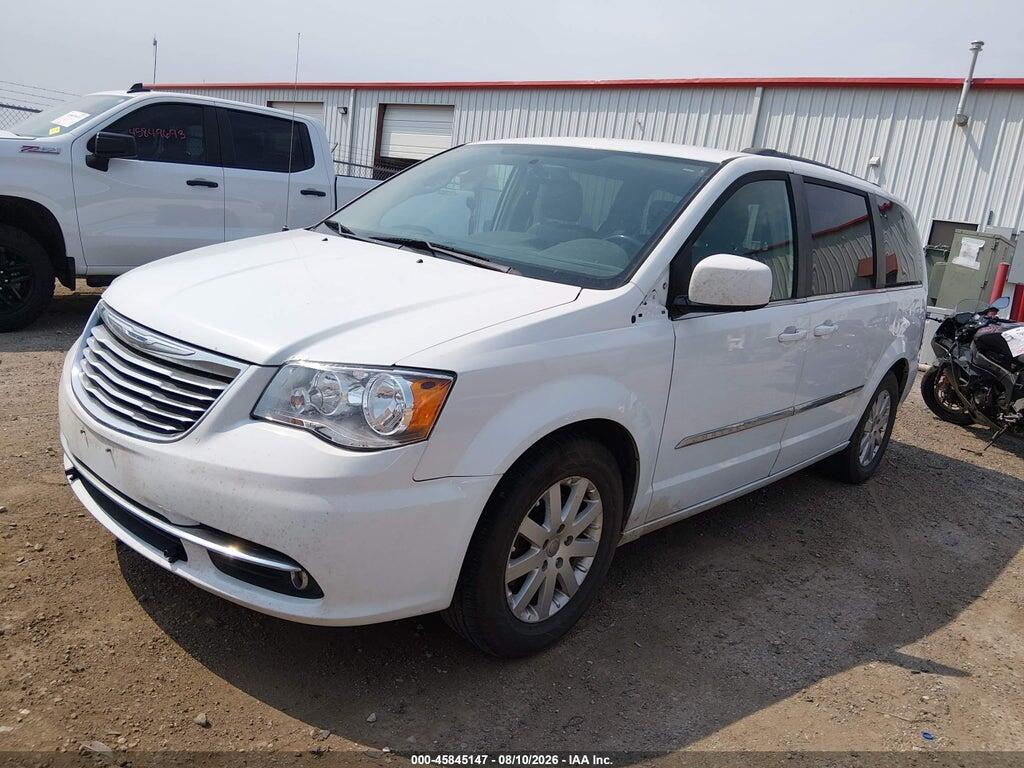 2C4RC1BG4GR252767 2016 CHRYSLER TOWN & COUNTRY photo no. 2