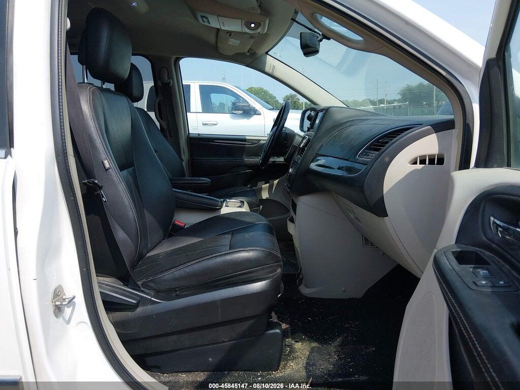 2C4RC1BG4GR252767 2016 CHRYSLER TOWN & COUNTRY photo no. 5