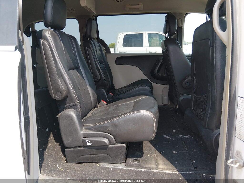 2C4RC1BG4GR252767 2016 CHRYSLER TOWN & COUNTRY photo no. 8