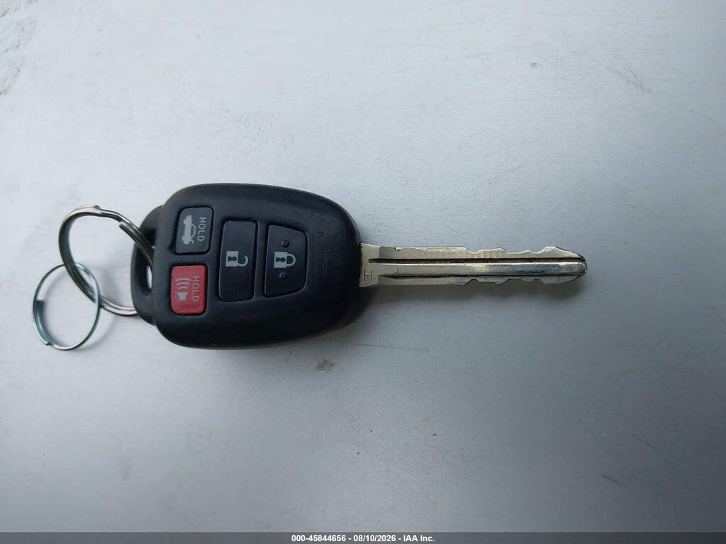 5YFBURHE1GP497755 2016 TOYOTA COROLLA photo no. 11