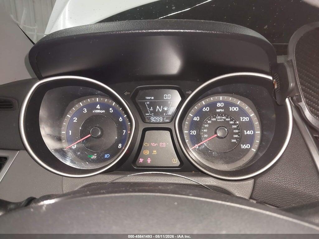5NPDH4AE9GH715156 2016 HYUNDAI ELANTRA photo no. 7