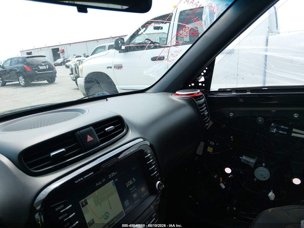 KNDJP3A52G7354437 2016 KIA SOUL photo no. 5