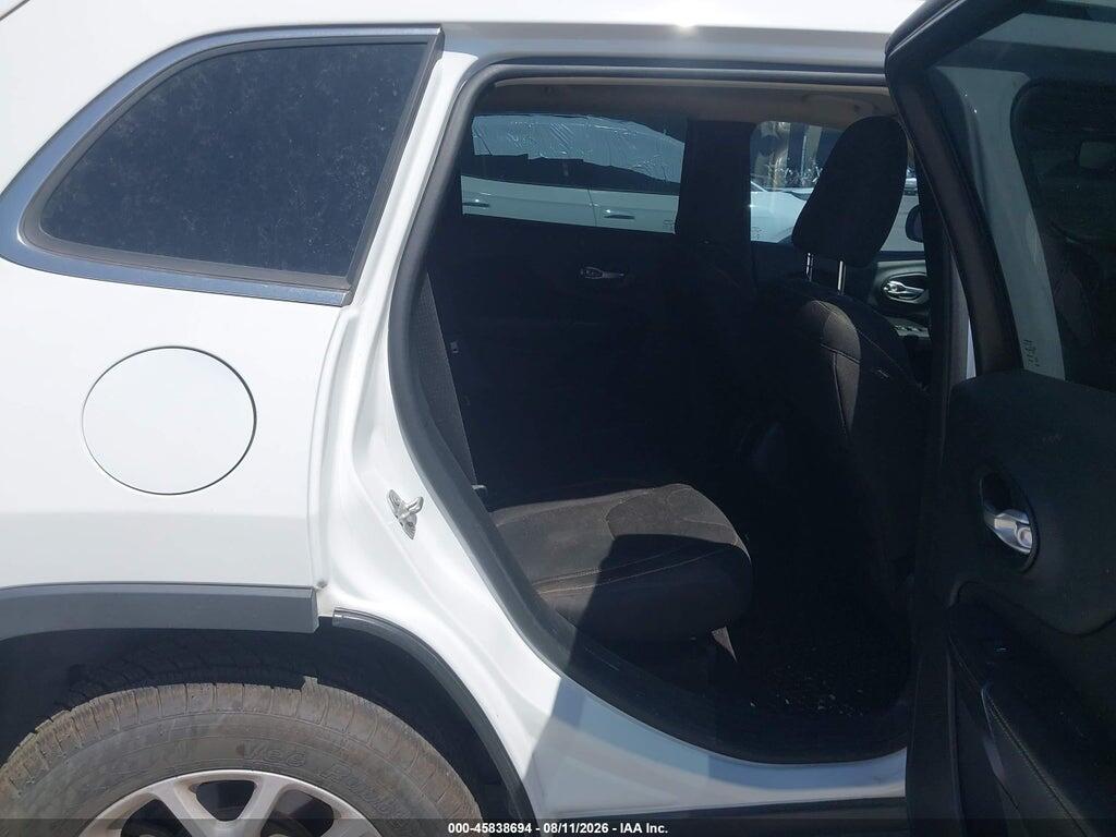 1C4PJMCS4GW245889 2016 JEEP CHEROKEE photo no. 8