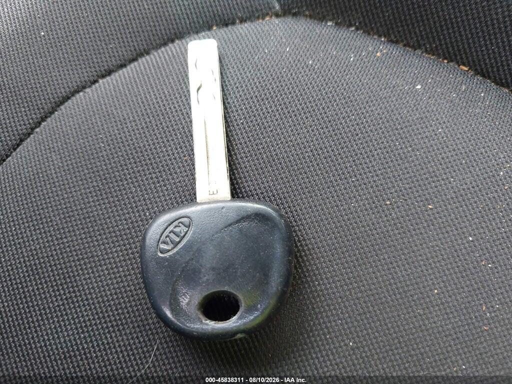 KNDJN2A24G7409072 2016 KIA SOUL photo no. 11