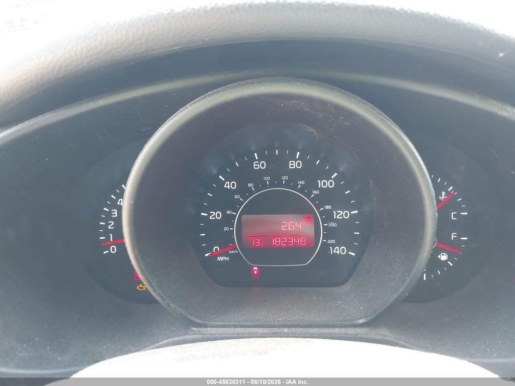 KNDJN2A24G7409072 2016 KIA SOUL photo no. 7