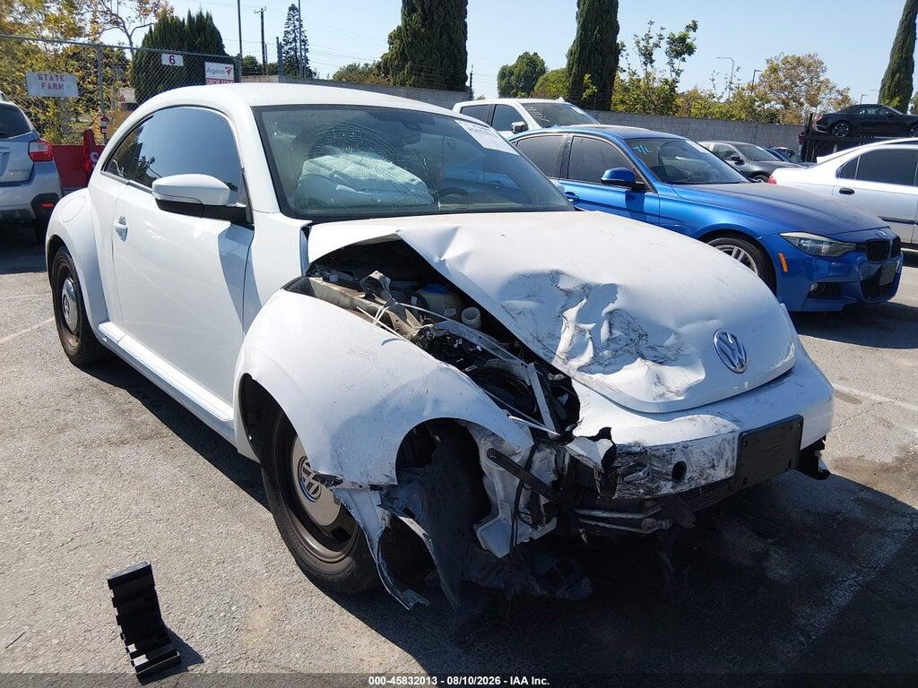 2016 VOLKSWAGEN BEETLE 3VWJ17AT1GM615177