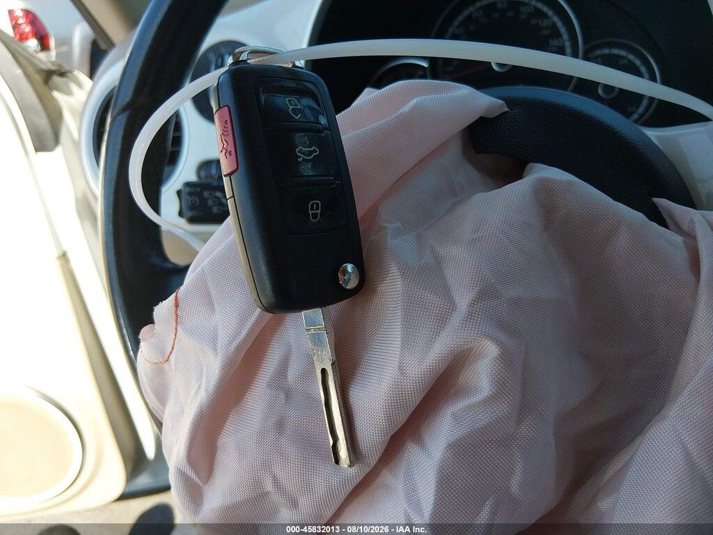 3VWJ17AT1GM615177 2016 VOLKSWAGEN BEETLE photo no. 11