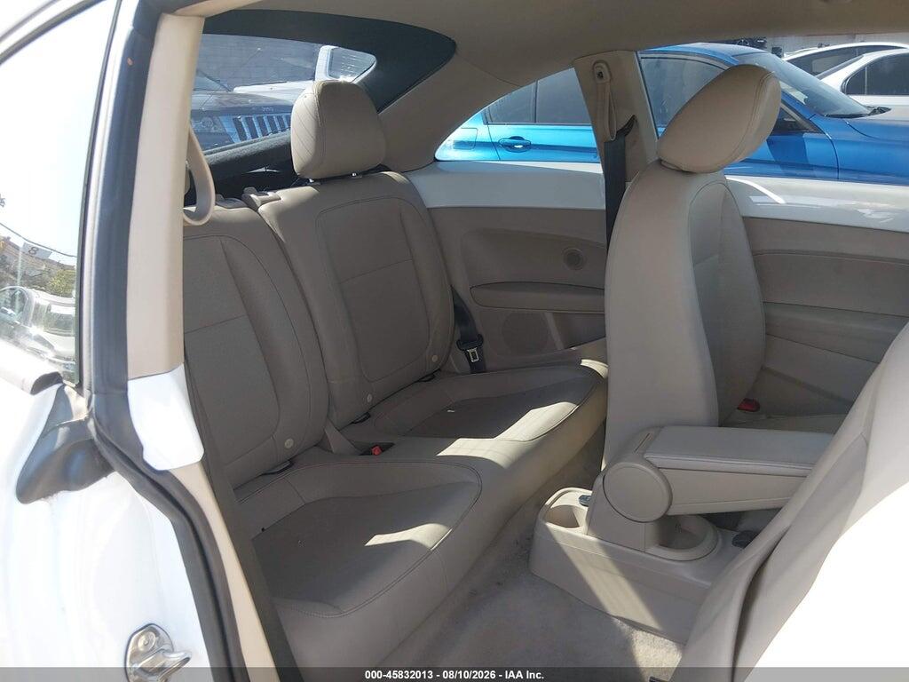 3VWJ17AT1GM615177 2016 VOLKSWAGEN BEETLE photo no. 8