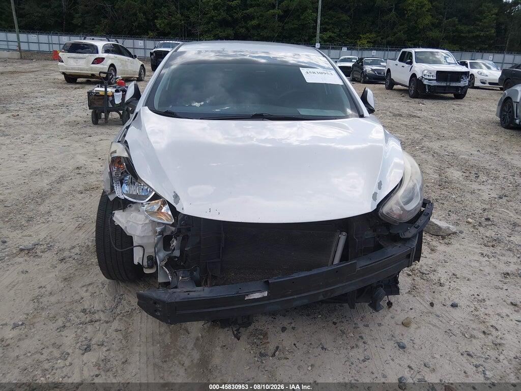 5NPDH4AEXGH720415 2016 HYUNDAI ELANTRA photo no. 12