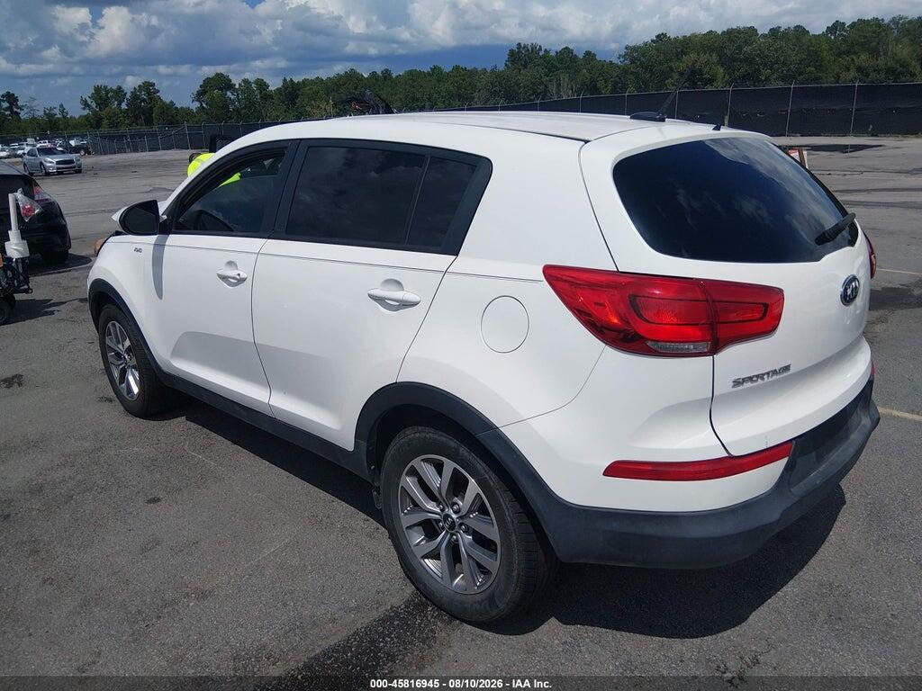 KNDPBCAC2G7803638 2016 KIA SPORTAGE photo no. 3