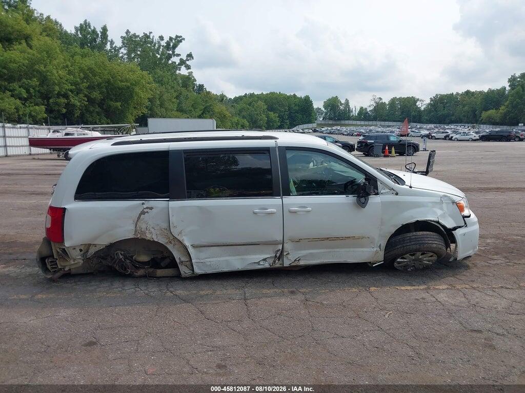 2C4RC1BG9GR237911 2016 CHRYSLER TOWN & COUNTRY photo no. 12