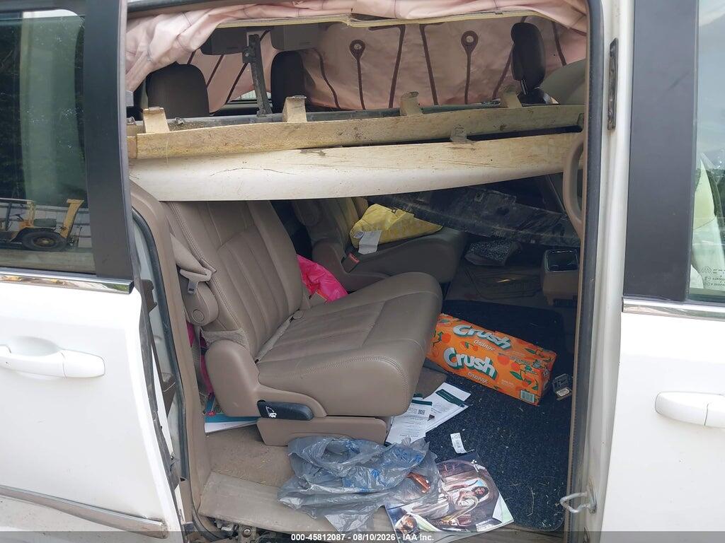 2C4RC1BG9GR237911 2016 CHRYSLER TOWN & COUNTRY photo no. 8