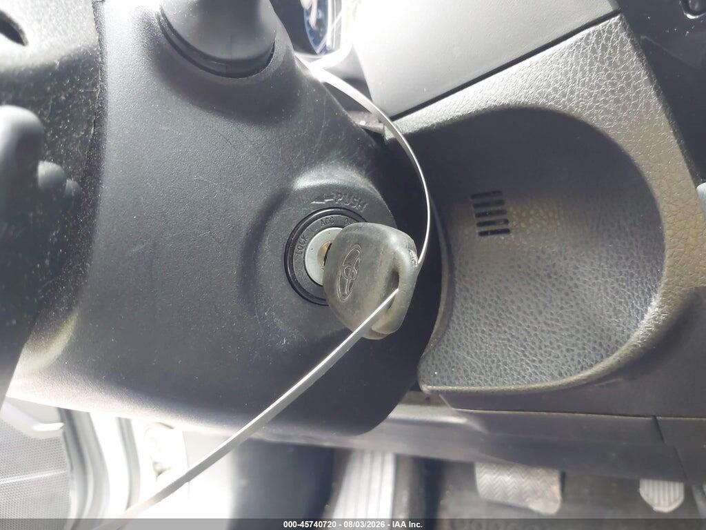 2T1BURHE5GC661752 2016 TOYOTA COROLLA photo no. 11